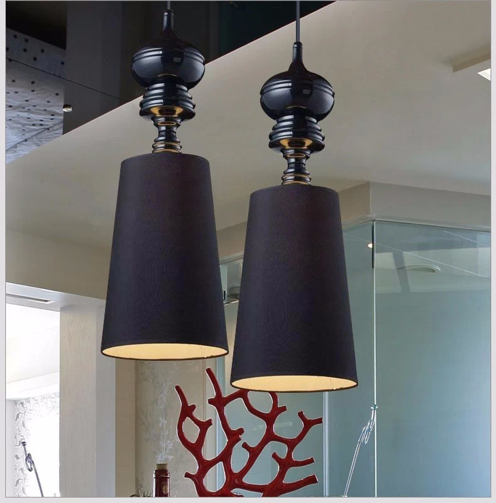 Pendant design lamp Josephine by Jaime Hayon (Black)