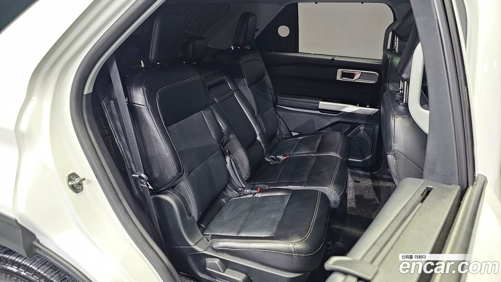 Ford Explorer 6 Generation 2.3 Limited 4WD (12.2021)