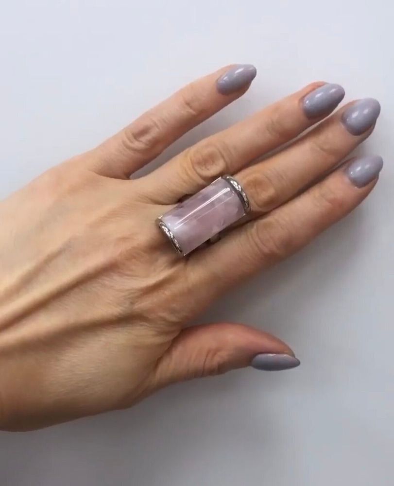 кольцо Dolche розовый кварц кольцо Dolche розовый кварц