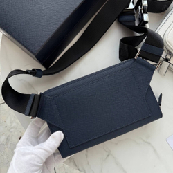 Поясная-нагрудная сумка Prada