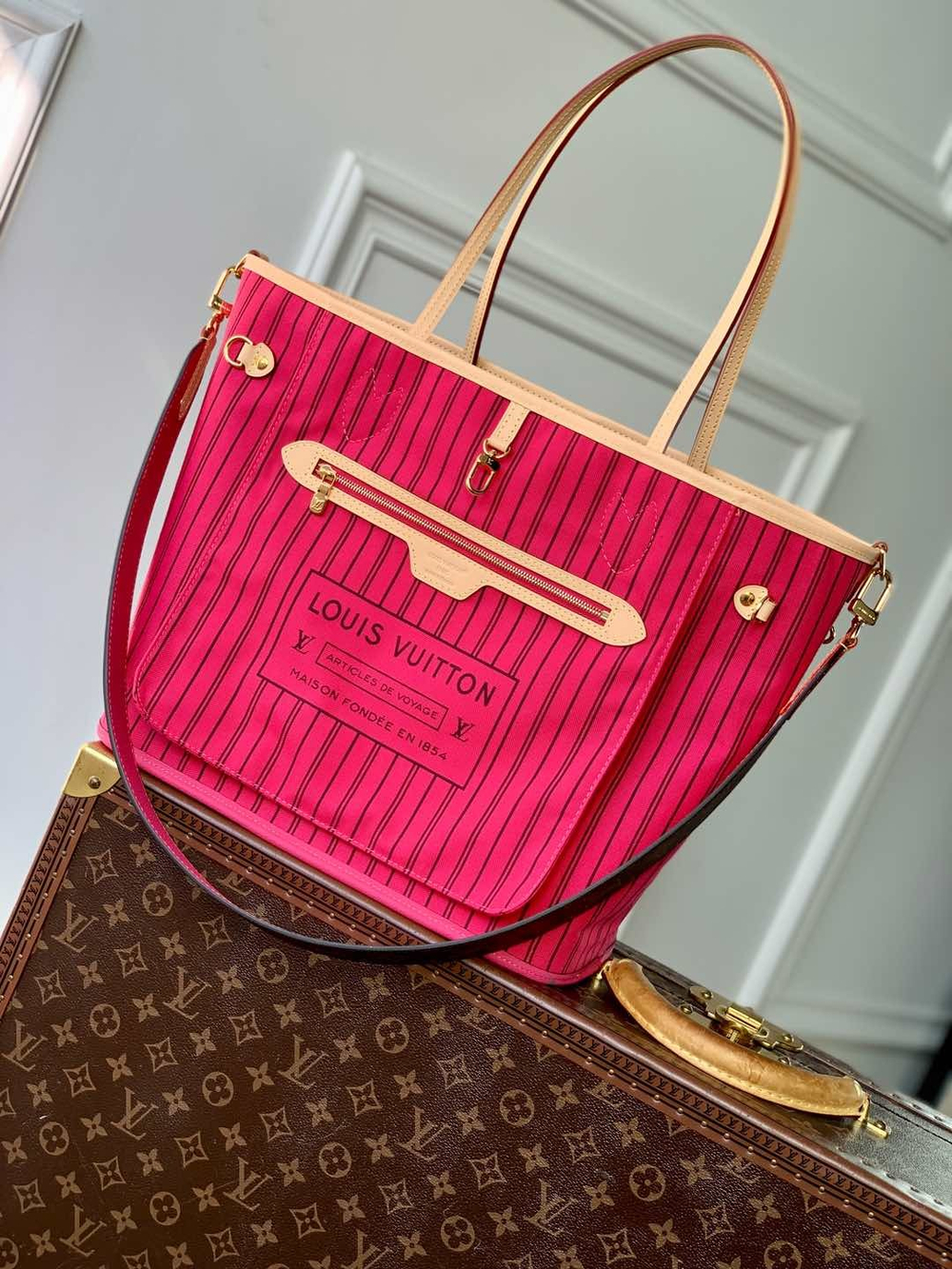 Louis Vuitton Neverfull Inside Out MM