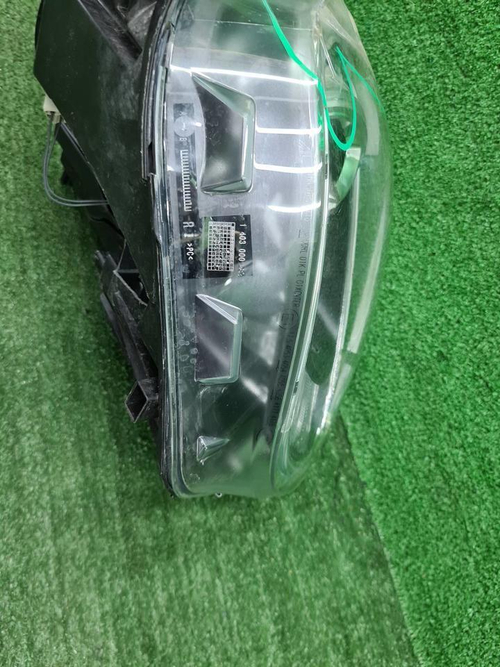 Битая Фара правая Mini Countryman F60 (2016-2020) LED