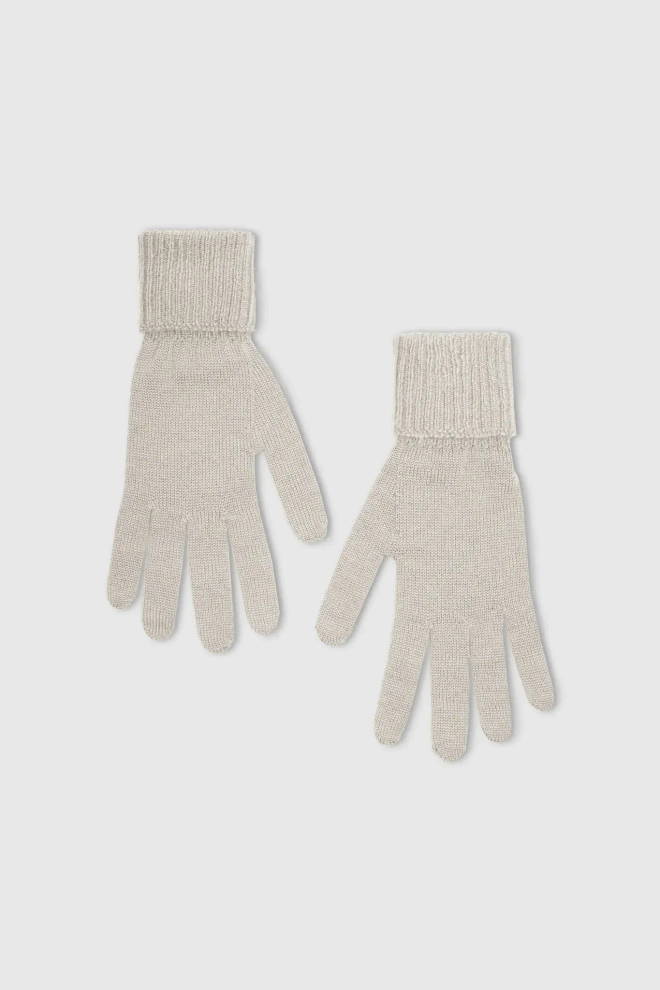 Перчатки с отворотом