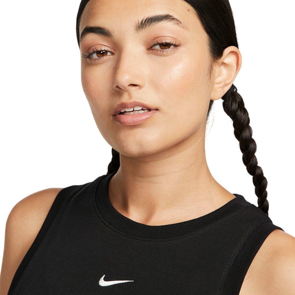 Баскетбольная женская футболка Nike Sportswear Chill Knit T-shirt Black