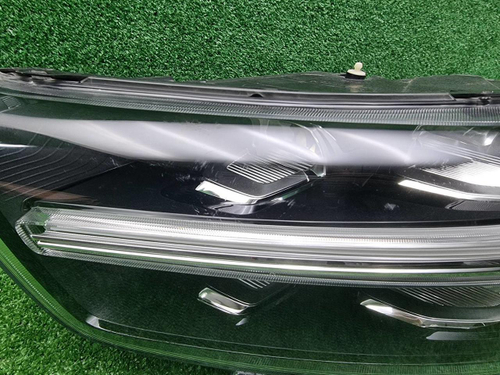 Фара левая Volvo XC40 (2017-2022) LED