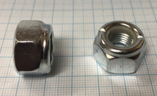 Гайка 10х1.25 с нейлоновым кольцом низкая (DIN985-10125)  (уп25/50шт)