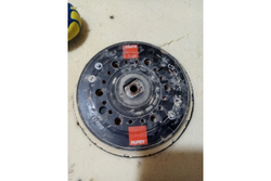 Тарелка опорная пластиковая с мягкой вставкой (на липучке, 150 мм, М14) STAYER 35744-150