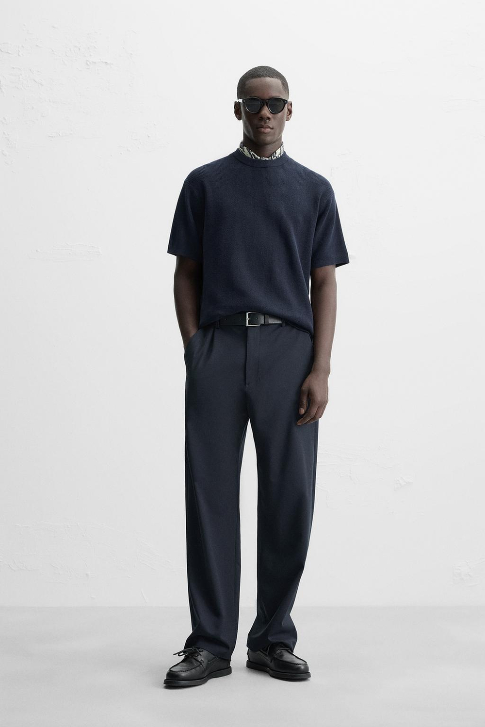 ZARA ФУТБОЛКА ПЛАТОЧНОЙ ВЯЗКИ, МОРСКОЙ СИНИЙ