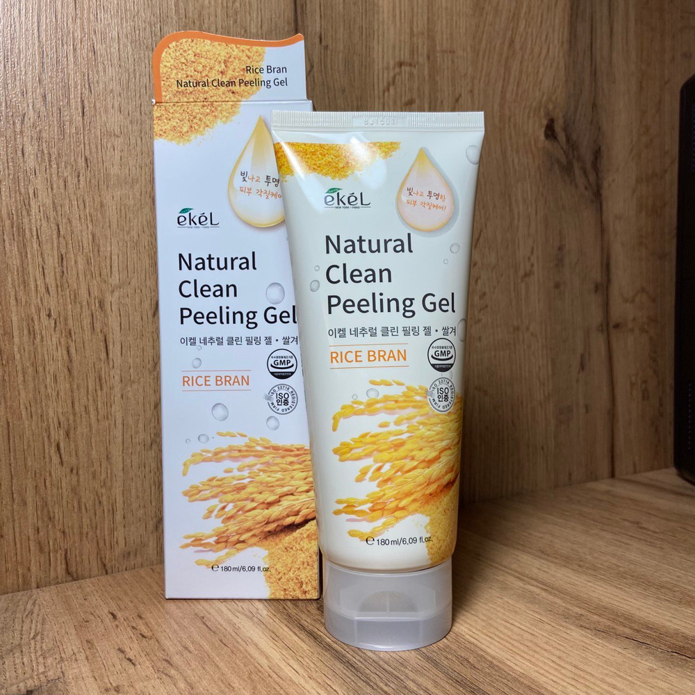 Пилинг гель для лица Ekel Natural Clean Peeling Gel Rice Bran с экстрактом бурого риса 180 мл