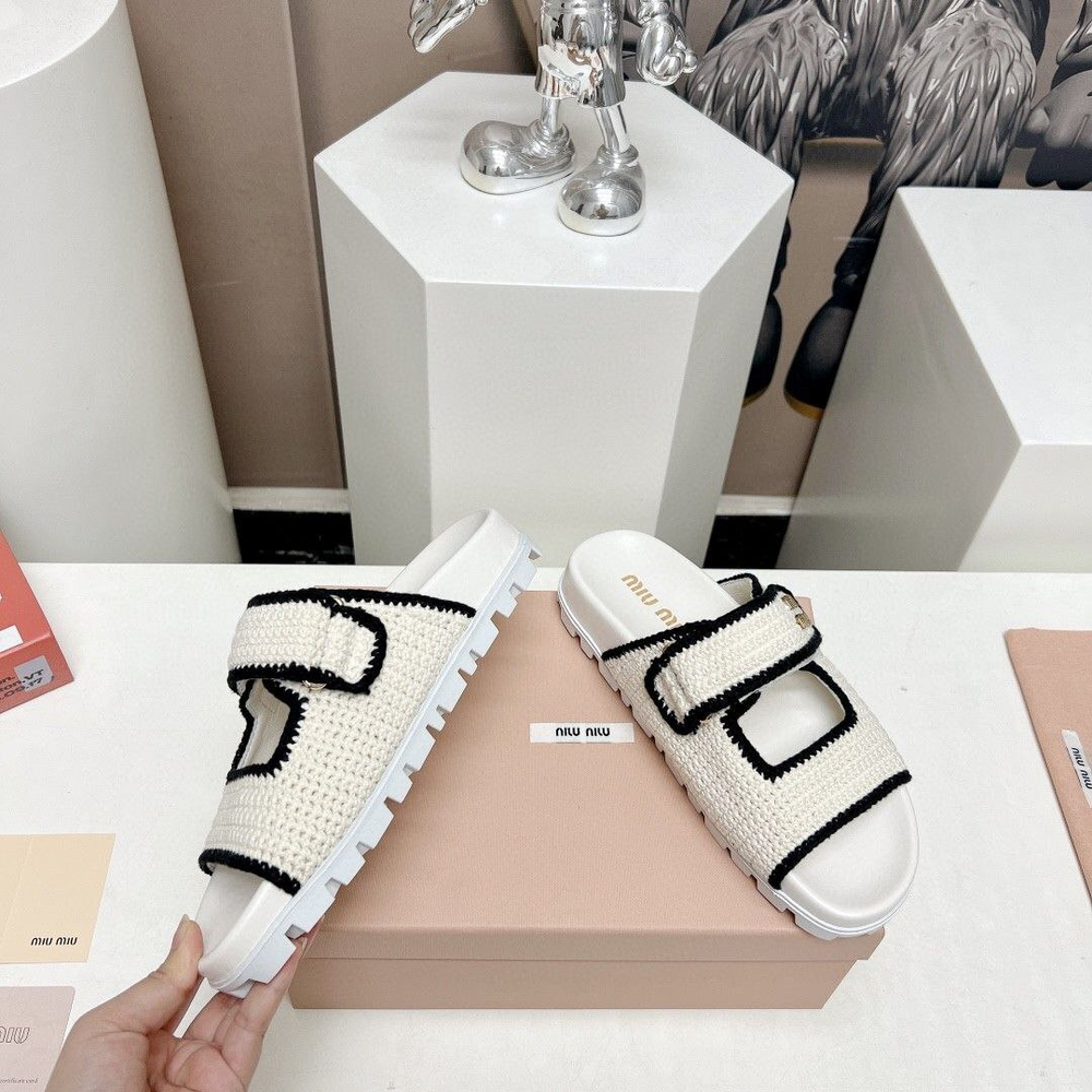 Шлепанцы MIU MIU, арт. 718779