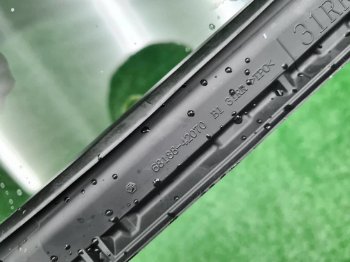 Форточка двери задняя Toyota RAV4 5 XA50 (18-нв)