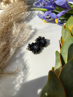 Клипсы "Цветы" ручной работы из бисера с камнем камнем агат и кристаллами Swarovski