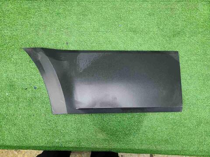 Накладка кузова задняя левая VW Crafter 2 (17-нв)