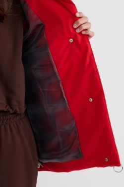 Куртка зимняя на утеплителе Isosoft красного цвета