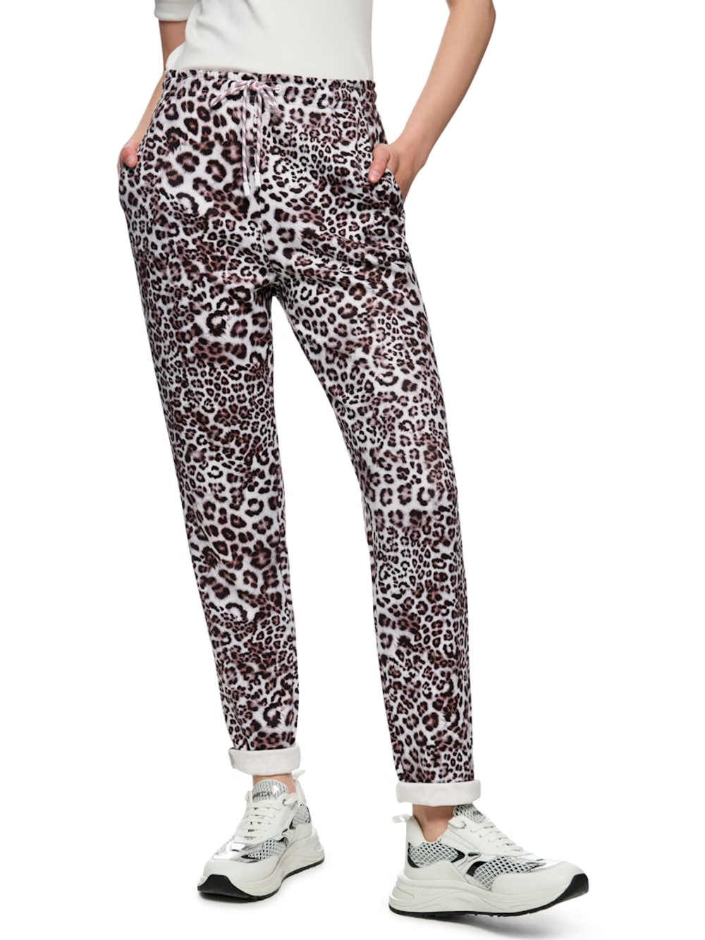 Marc-Cain-Sp_FrühjahrSommer-2026_293_AS-81.20-J16_6