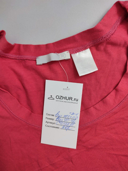 Футболка розовая нарядная 40-42 размер