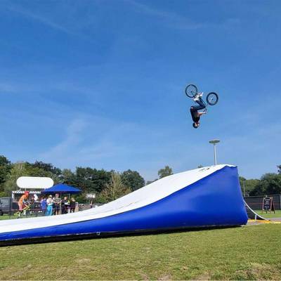 Надувная подушка «BikeAir» для байк-трюков и прыжков, 8,5×4×2,5 м