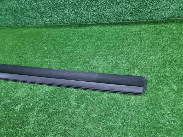 Накладка двери правая Porsche Cayenne 3 (2017-нв)