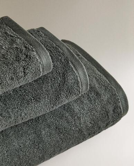 ZARA HOME МАХРОВОЕ БАННОЕ ПОЛОТЕНЦЕ, ЗЕЛЕНЫЙ