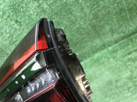 Фонарь крышки багажника Geely Monjaro (2021-н.в.)