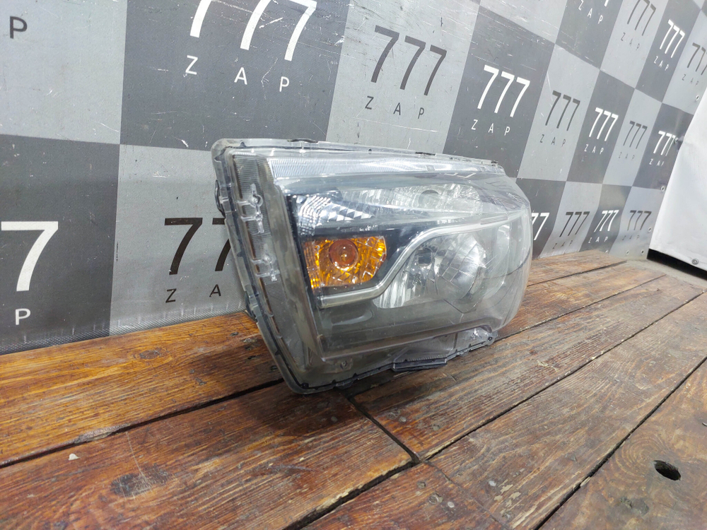 Фара левая с дефектом LADA Vesta 15-22 Б/У Оригинал 8450006953