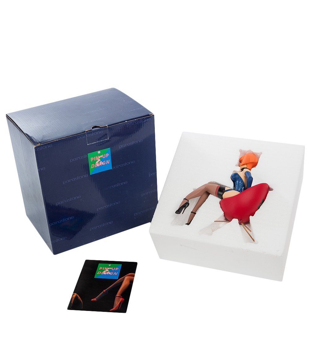 pr-PU02 Статуэтка «Карола» Стэфана Эметта (Pin-up Parastone)