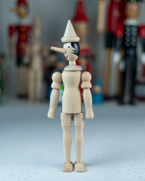 Pinocchio_Unpainted_Italy_DI390003