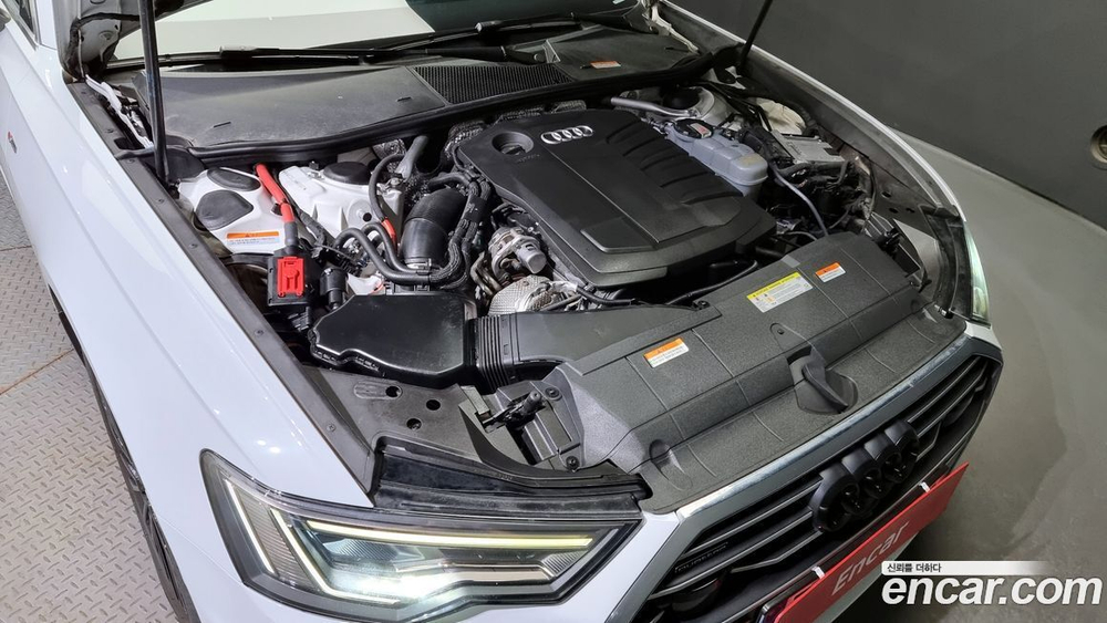 Audi A6 (C8) 40 TDI Quattro Premium (03.2021)