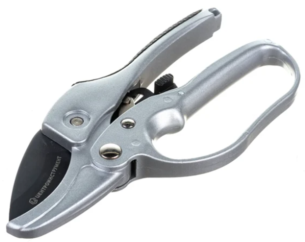 Секатор плоскостной ЦентроИнструмент TITANIUM мини СО-0133