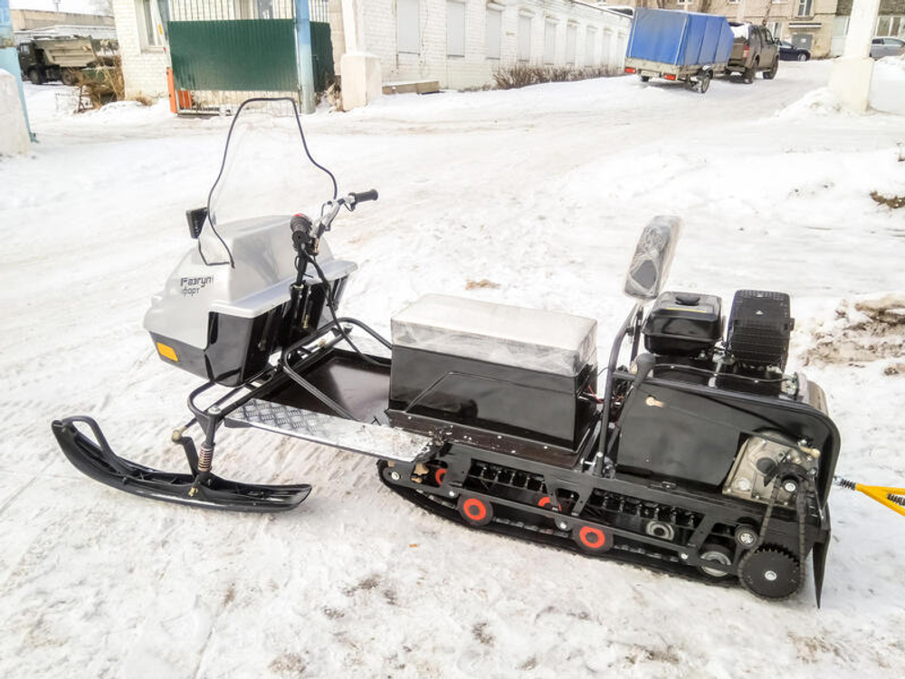 Мотобуксировщик РАЗГУЛЯЙ-15 Стандарт с лыжным модулем