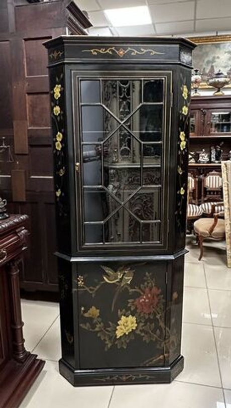 Винтаж: Винтажная угловая витрина в стиле Шинуазри