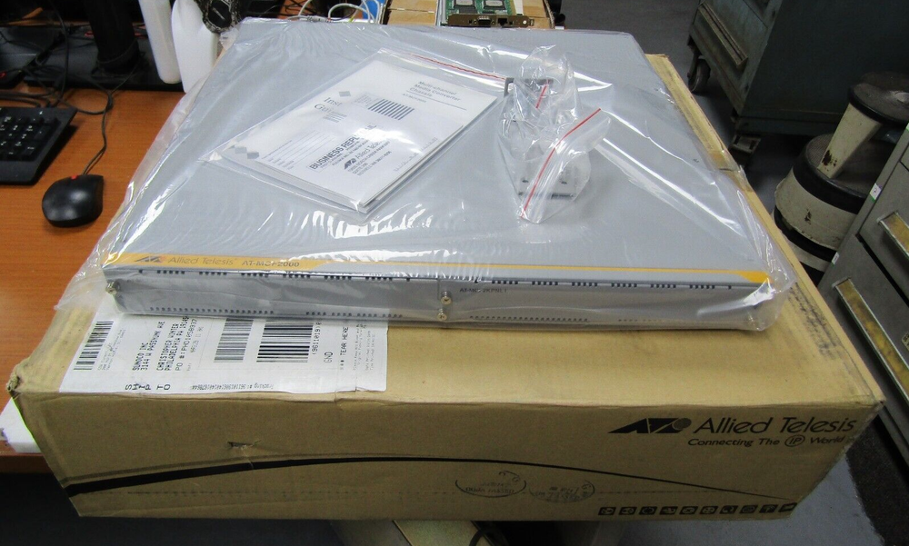 AT-MCF2000