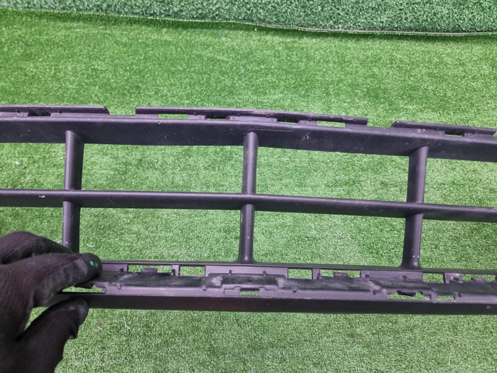 Решетка перед. бампера Mercedes GLB X247 19-23 AMG