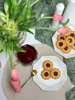 Печенье песочное с вишневым джемом 500гр