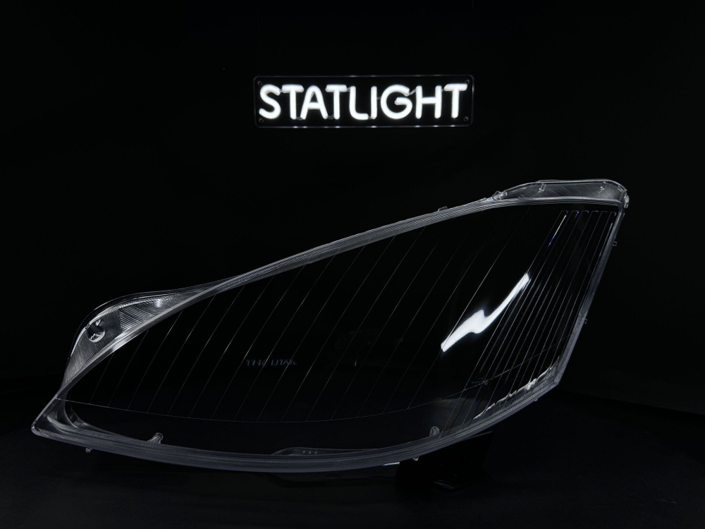 Левое стекло фары Mercedes W221LK 2005-2009