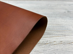 Кожа растительного дубления Этруско цв. Коньячный / Etrusco Cognac, толщ. 1,5-1,7 мм