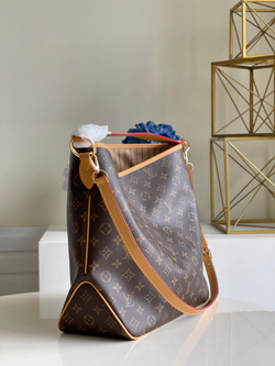 Louis Vuitton Delightful MM