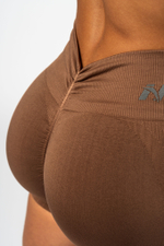 Шорты High Waisted Push-Up Shorts TOTALLY SEAMLESS 304 Коричневые