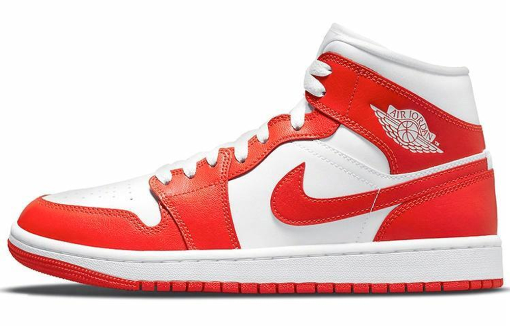 Кроссовки Jordan Air Jordan 1 Mid (Женская размерная сетка)