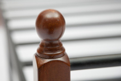 Кровать AT-126 дерево гевея/металл, 160*200 см (Queen bed), красный дуб/черный