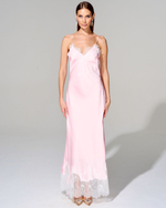 Платье-комбинация с отделкой французским кружевом