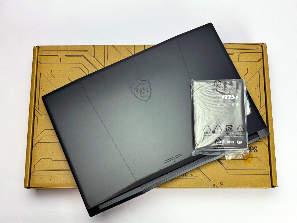 Игровой ноутбук MSI Katana RTX4050/I5-12450H/17.3/144hz/16/512/B12VEK-268XRU