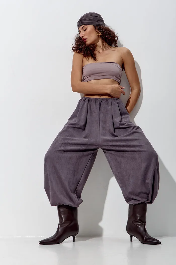 Алладины под замшу серого цвета