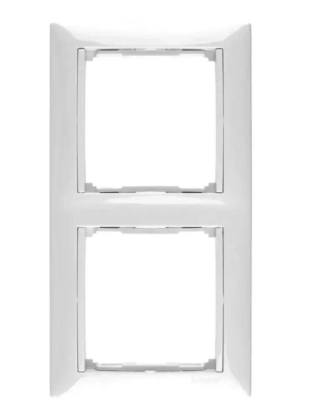 Розетка Legrand Vаlena цвет белый с заземлением (2шт) + рамка 2 пост 1шт