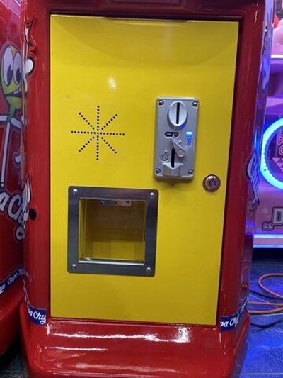 Призовой автомат Охотник за леденцами