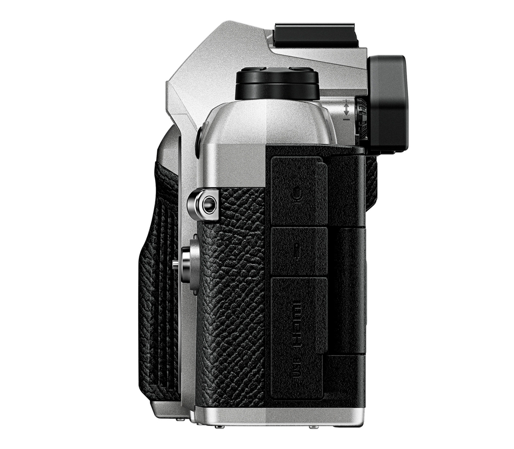 Беззеркальный фотоаппарат OM System OM-5 Mark II Kit 12-45mm f/4 PRO серебристый