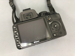 Nikon D3100 + 18-55mm 3.5-5.6G VR (9.500 кадров)