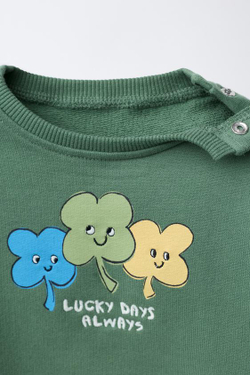 ZARA ТОЛСТОВКА С ПРИНТОМ В ВИДЕ ТРЕХЛИСТНИКА И ВЫШИТОЙ НАДПИСЬЮ, ЗЕЛЕНЫЙ