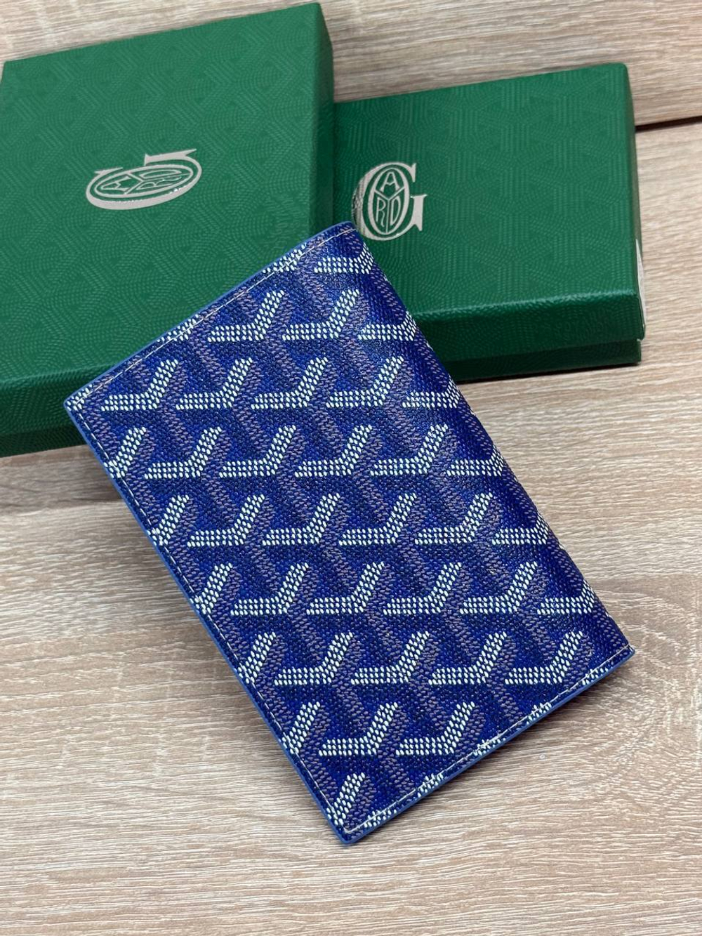 Обложка на паспорт Goyard