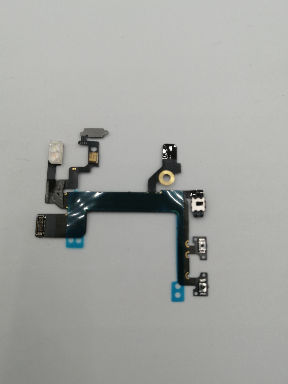 Шлейф для Apple iPhone 5S на кнопки громкости + Power